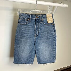 NWT‎ Madewell High Rise Long Denim Shorts- 23